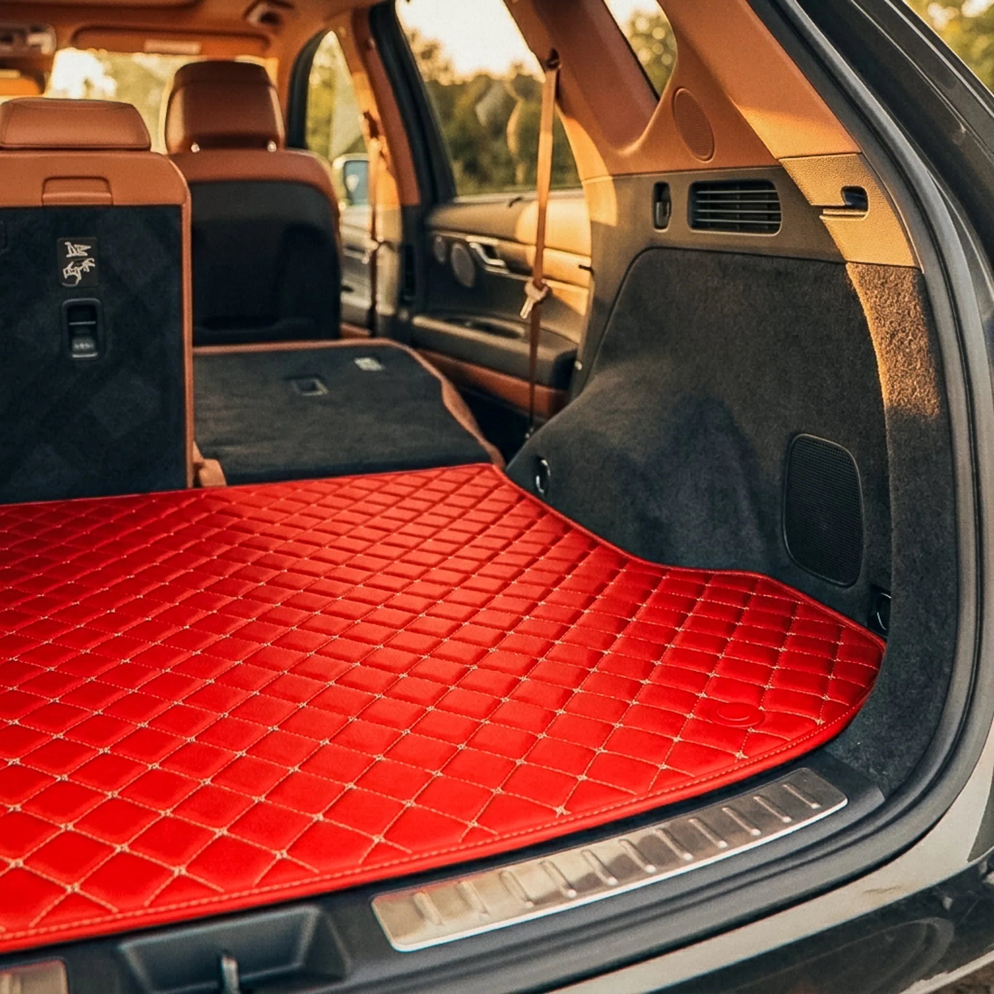 Maßgeschneiderte Luxus Autofußmatten Diamond Edition - Racing Rot