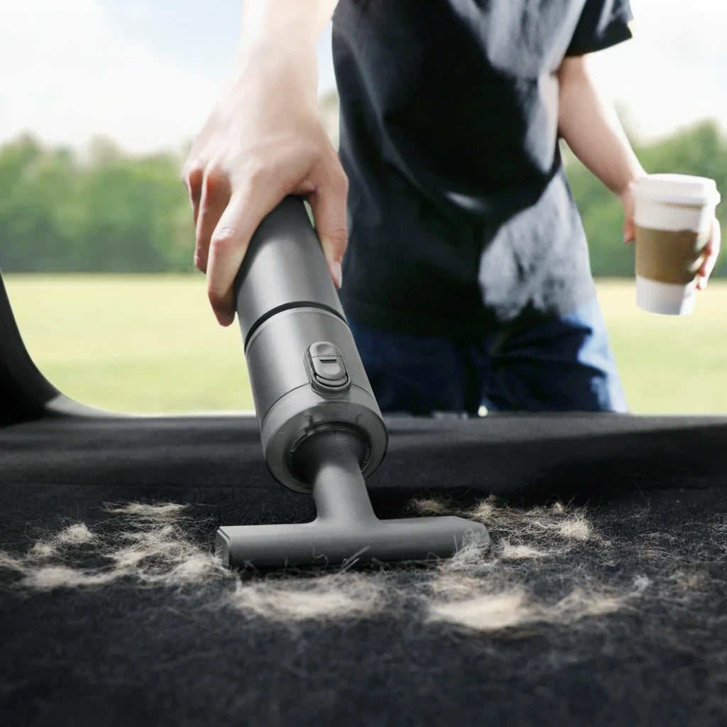 AutoCare Pro – 4-in-1 Akku-Autosauger & Druckluft-Bläser